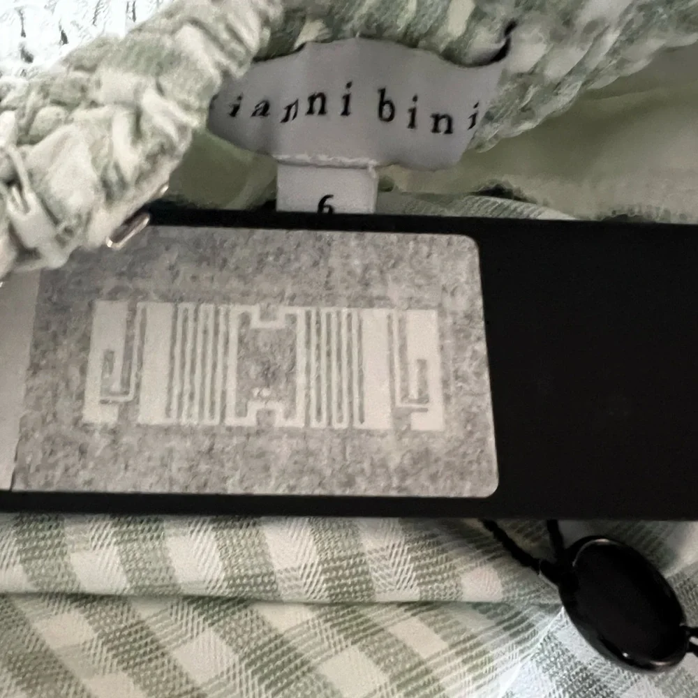 Gianni BINI NWT Kennedy Gingham dress - Picture 11 of 11